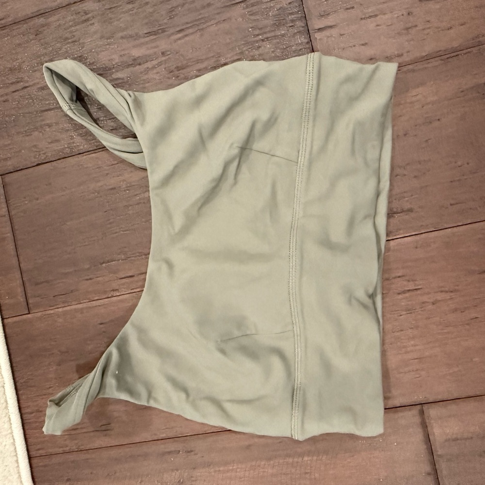 Lulu lemon Olive Green Women's align bra